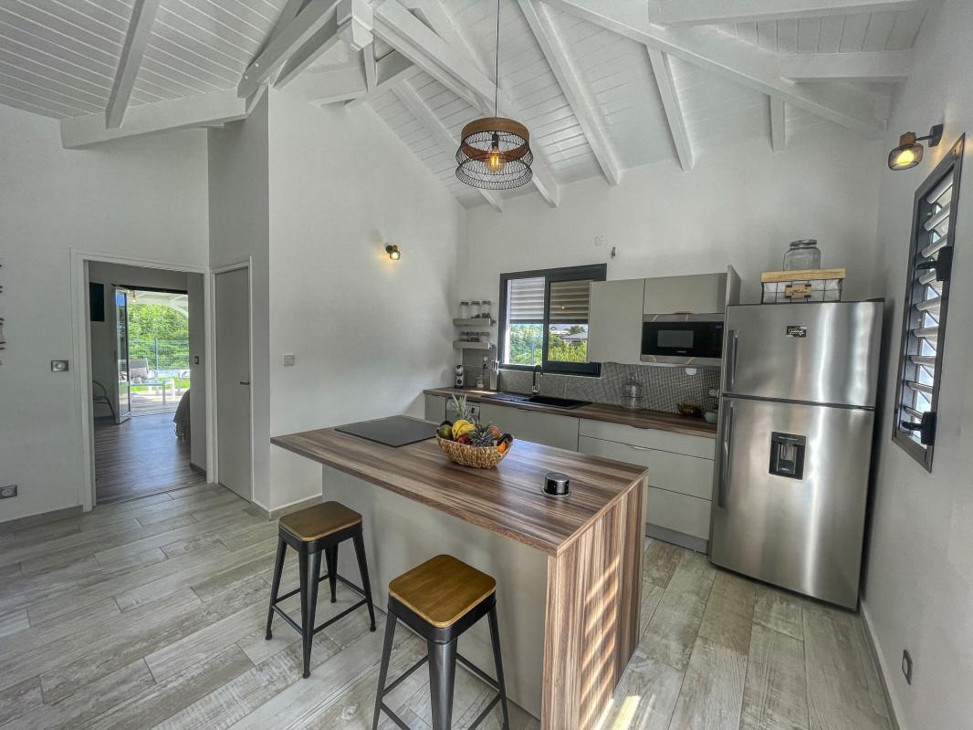 Location Villa avec piscine Gosier Guadeloupe-cuisine