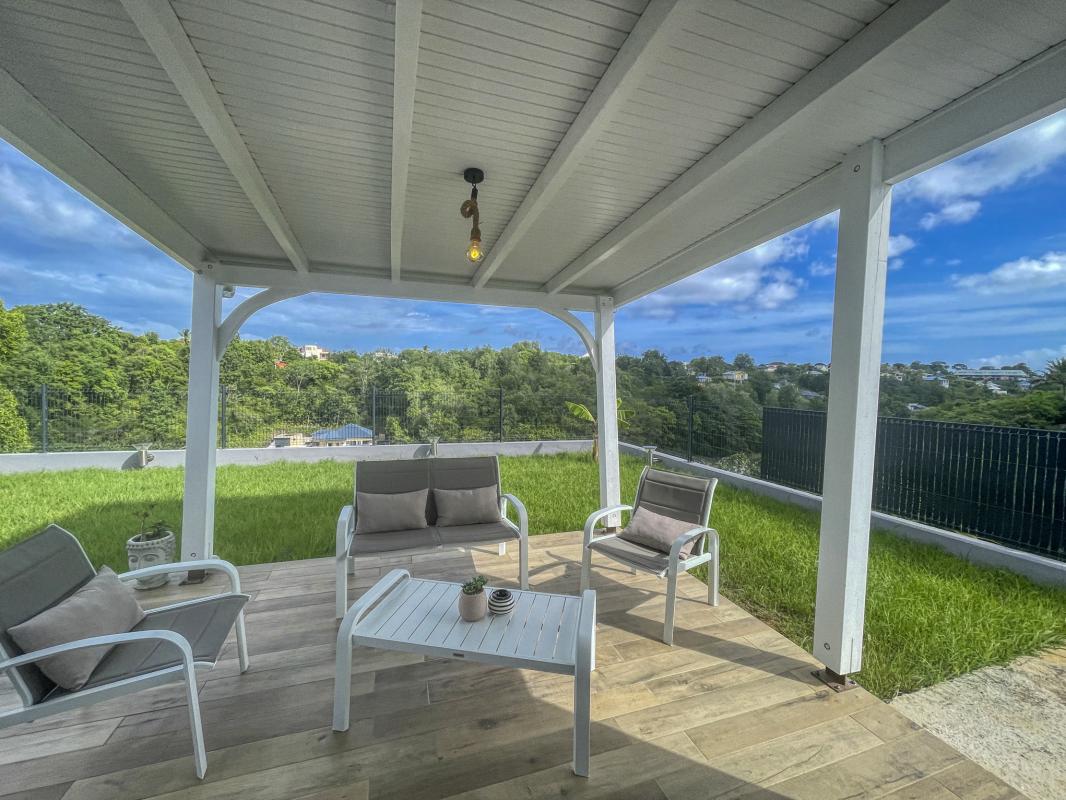 Location Villa avec piscine Gosier Guadeloupe-terrasse