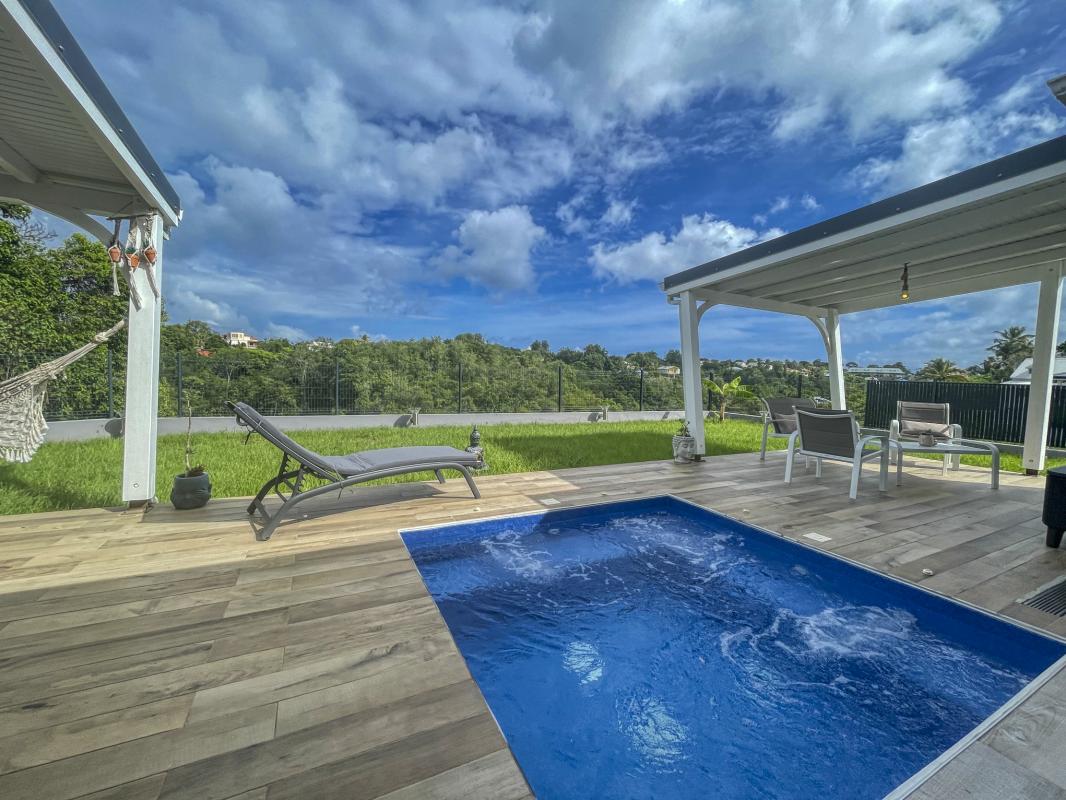 Location Villa avec piscine Gosier Guadeloupe-terrasse