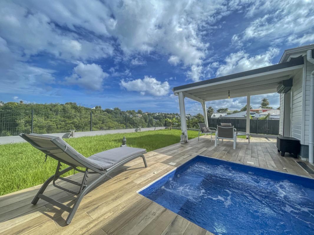 Location Villa avec piscine Gosier Guadeloupe-terrasse