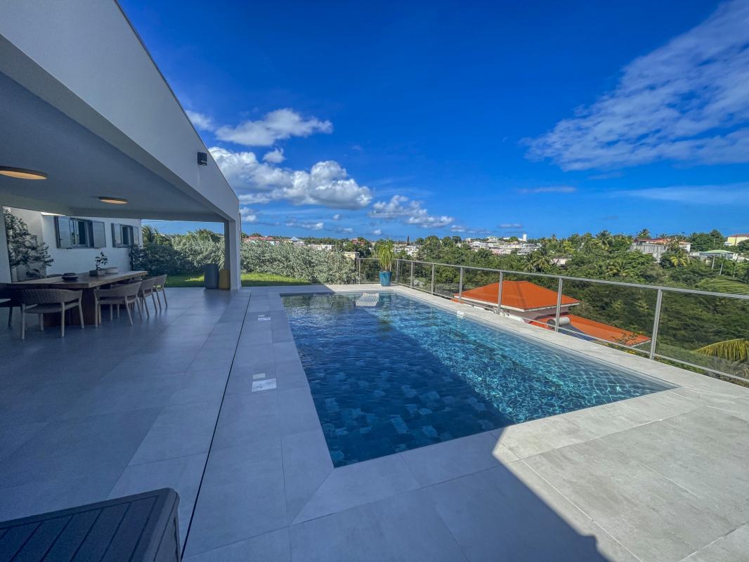 Location Villa Le Gosier Guadeloupe Piscine