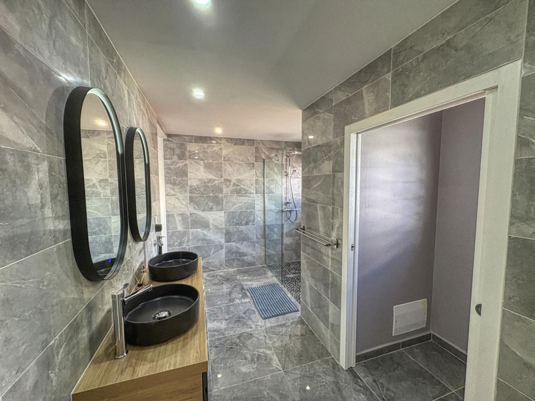 Location villa piscine Gosier Guadeloupe_Chambre 3