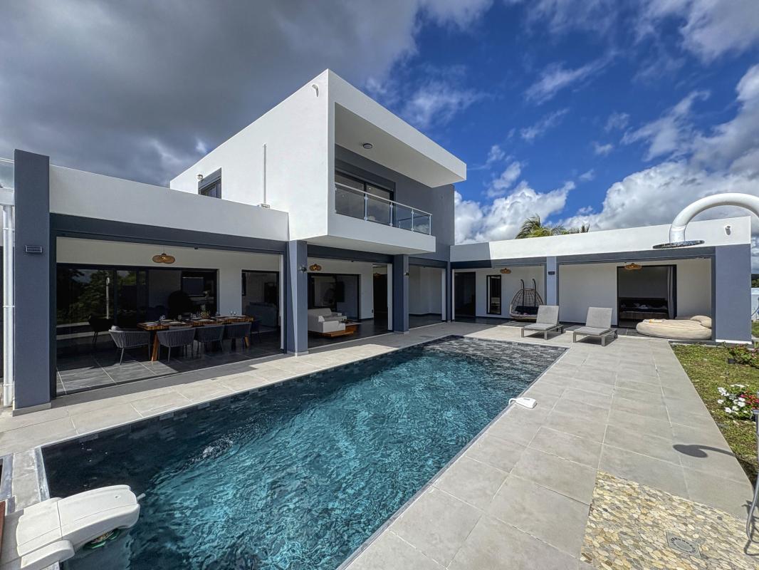 Location villa piscine Gosier Guadeloupe_piscine