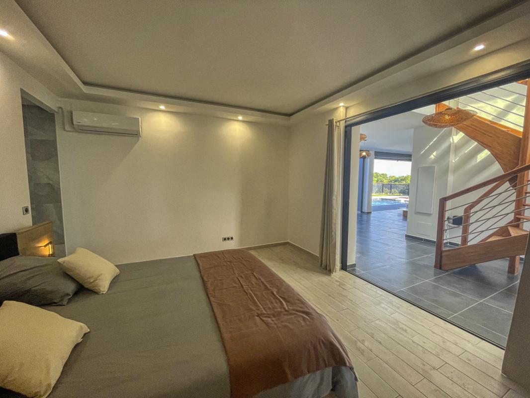 Location villa avec piscine Le Gosier Guadeloupe - Chambre 1