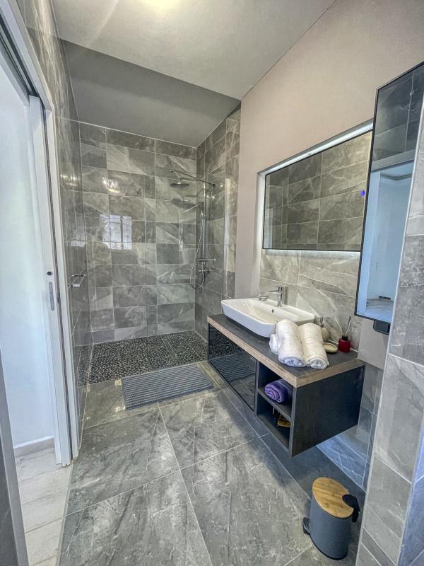 Location villa avec piscine Le Gosier Guadeloupe - Chambre 3