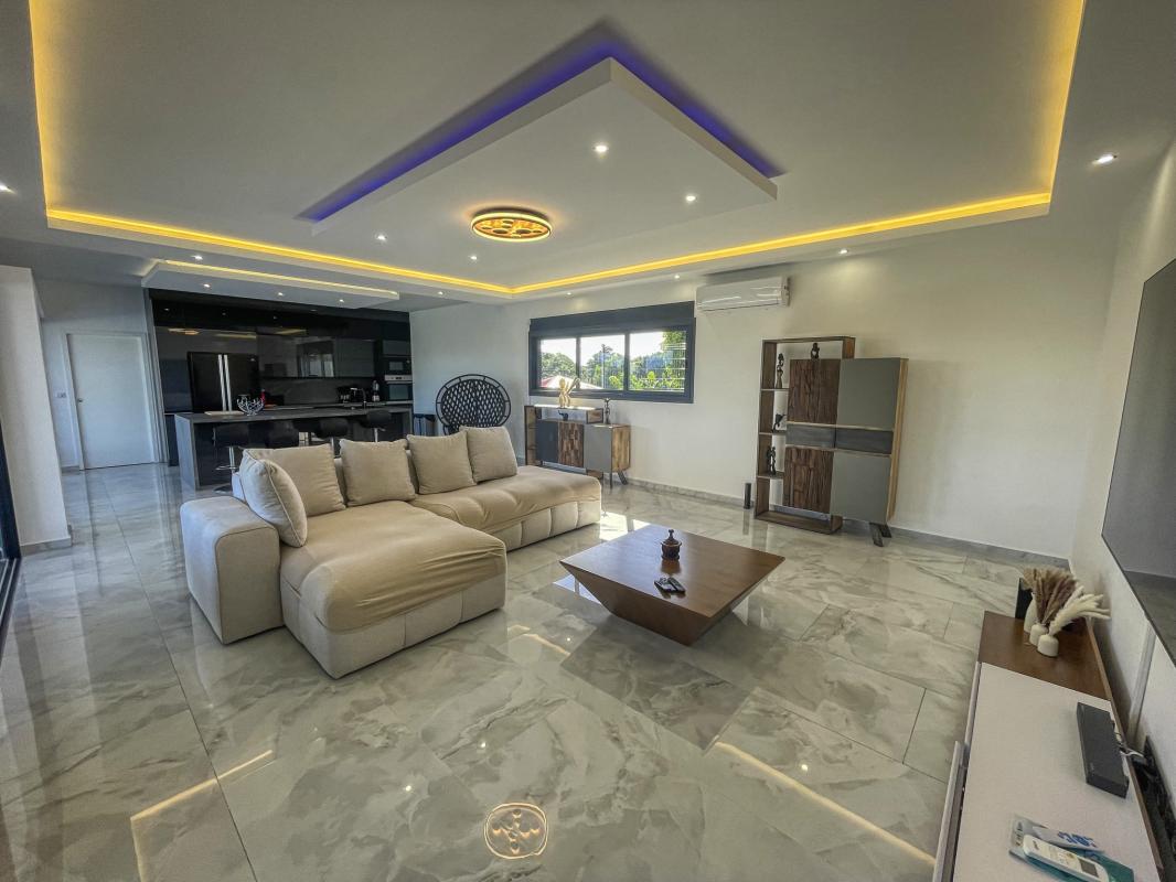 Location villa avec piscine Le Gosier Guadeloupe - Salon