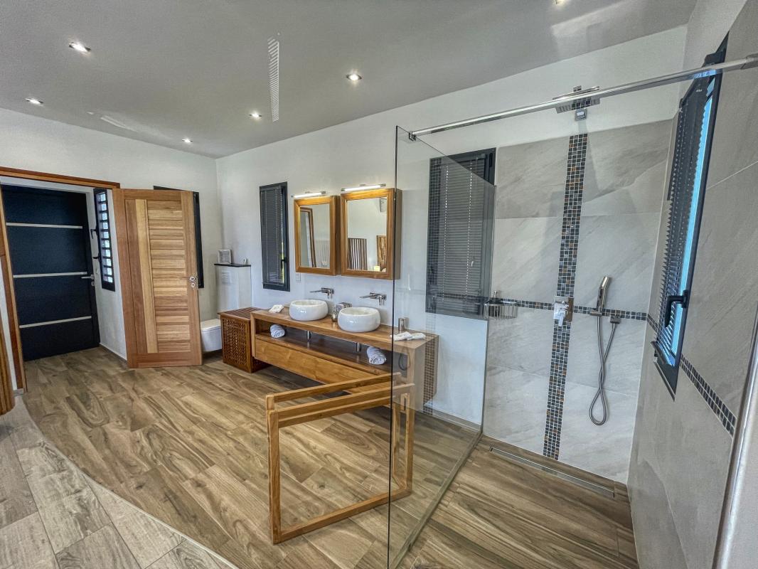 Location villa piscine vue mer Goyave Guadeloupe_chambre 3