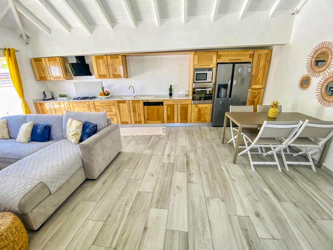 Location villa Le Moule Guadeloupe-pièce principale