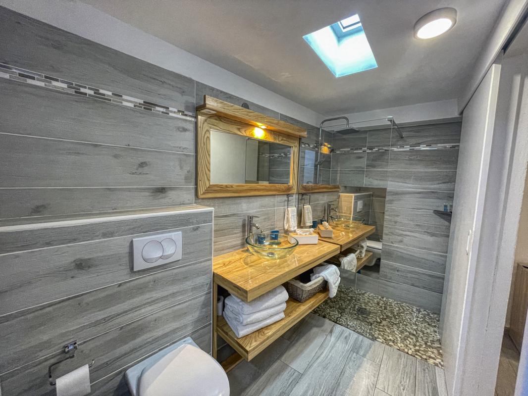 Villa Le Moule Guadeloupe__salle de douche-10