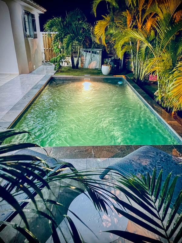 *Location villa 4 chambres 8 personnes avec piscine au Moule Guadeloupe