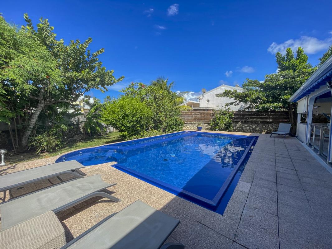 Location Villa Le Moule Guadeloupe__piscine