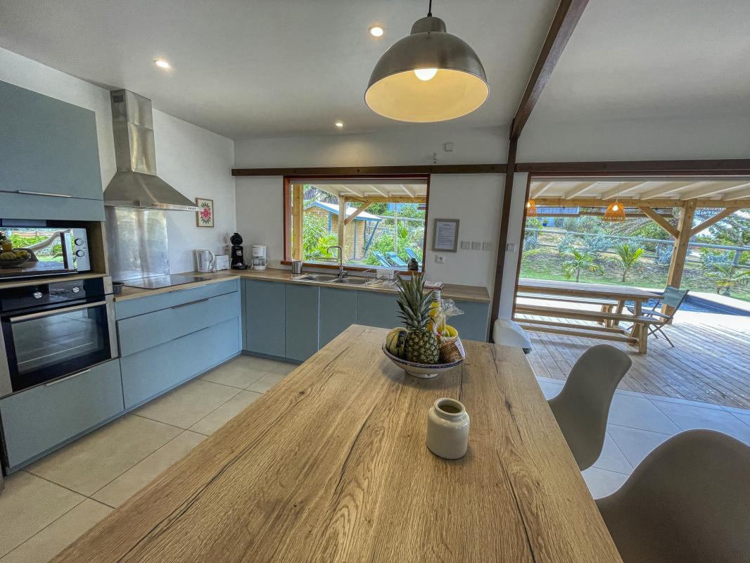 Location villa Le Moule Guadeloupe-cuisine
