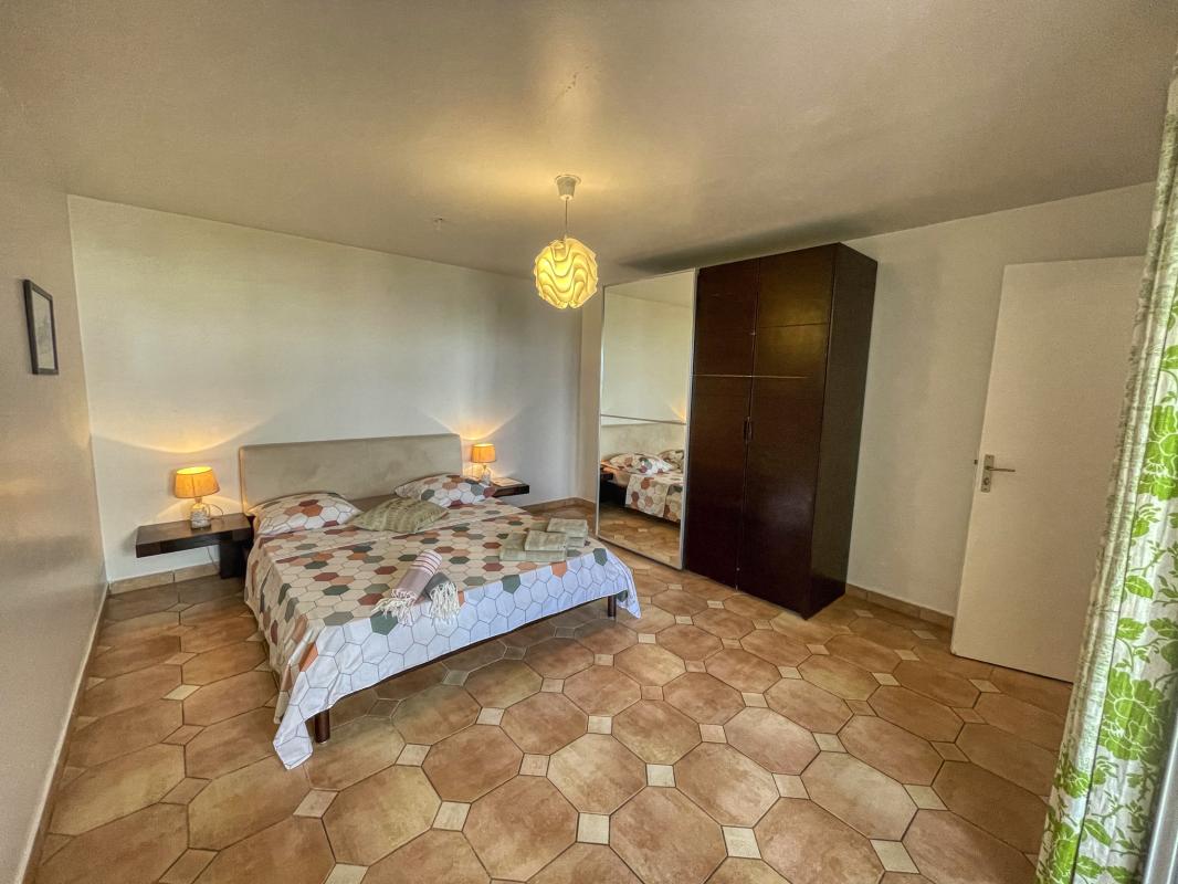 A louer villa vue mer le moule Guadeloupe-chambre