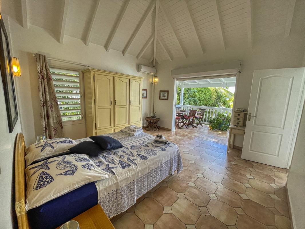 A louer villa vue mer le moule Guadeloupe-chambre