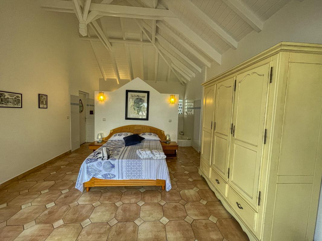 A louer villa vue mer le moule Guadeloupe-chambre