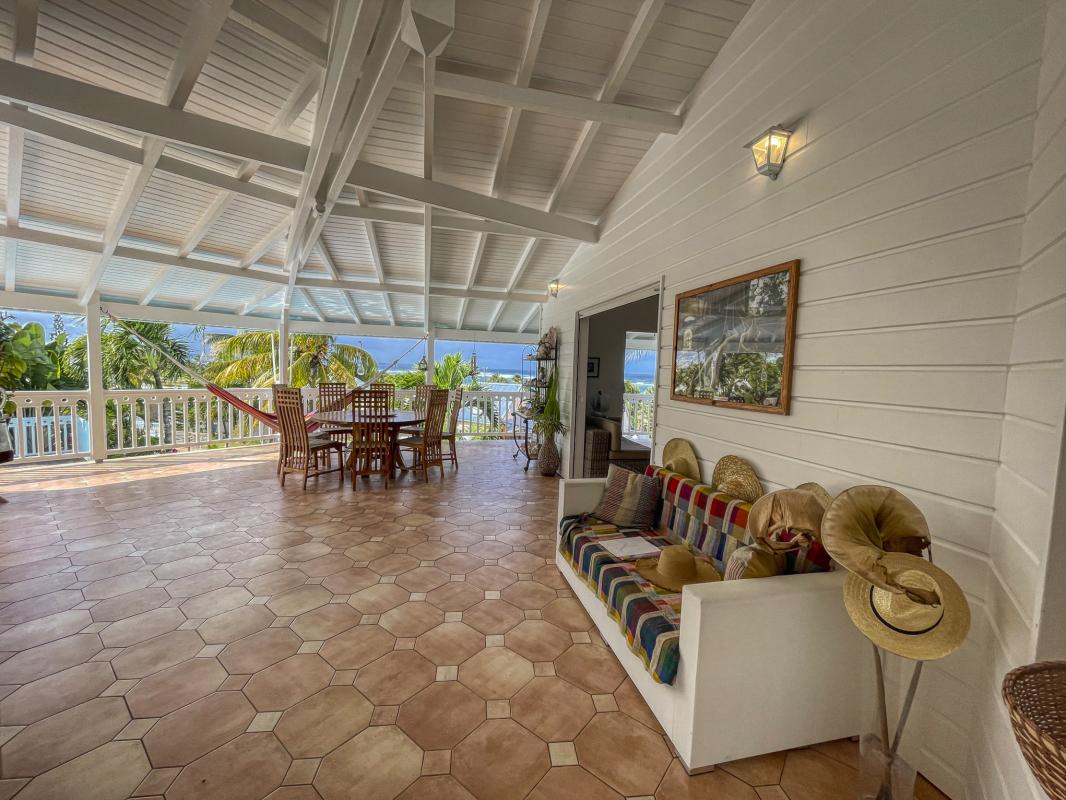 A louer villa vue mer le moule Guadeloupe-Terrasse