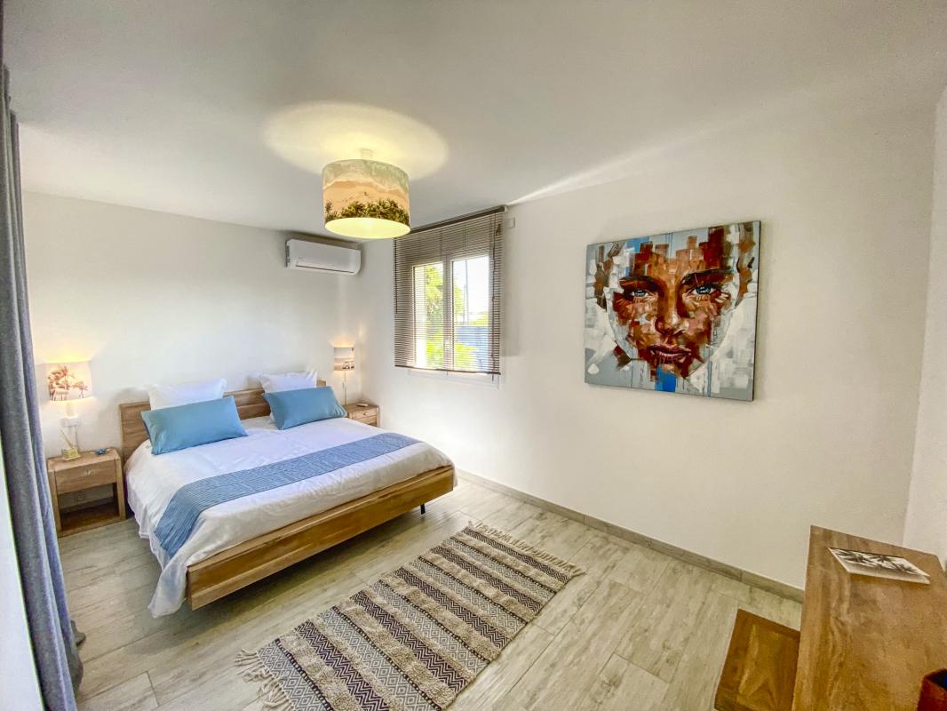 Location villa piscine Le Moule Guadeloupe_chambre 1