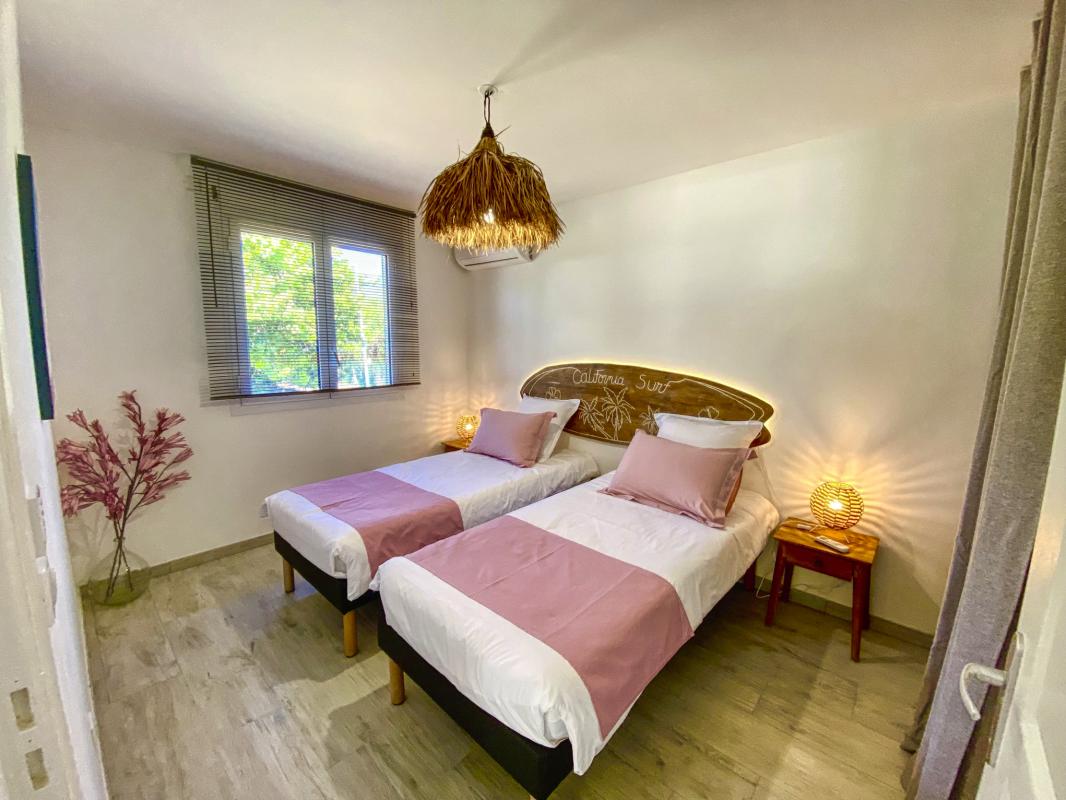 Location villa piscine Le Moule Guadeloupe_chambre 2