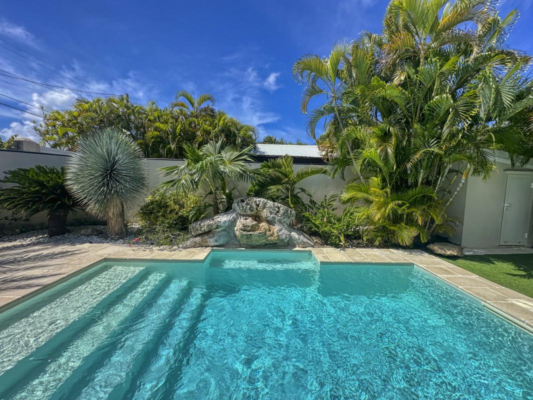 Location villa piscine Le Moule Guadeloupe_piscine