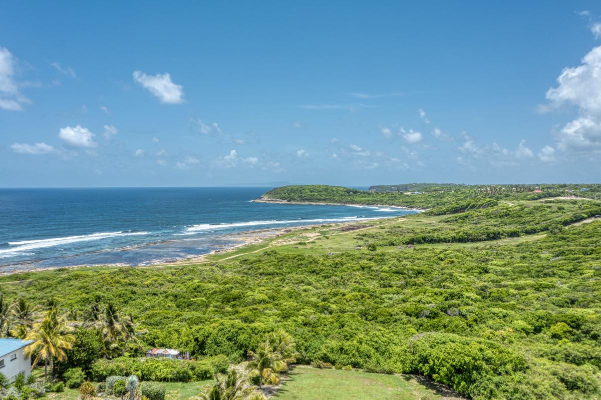 Location villa piscine accès et vue mer Le Moule Guadeloupe_mer