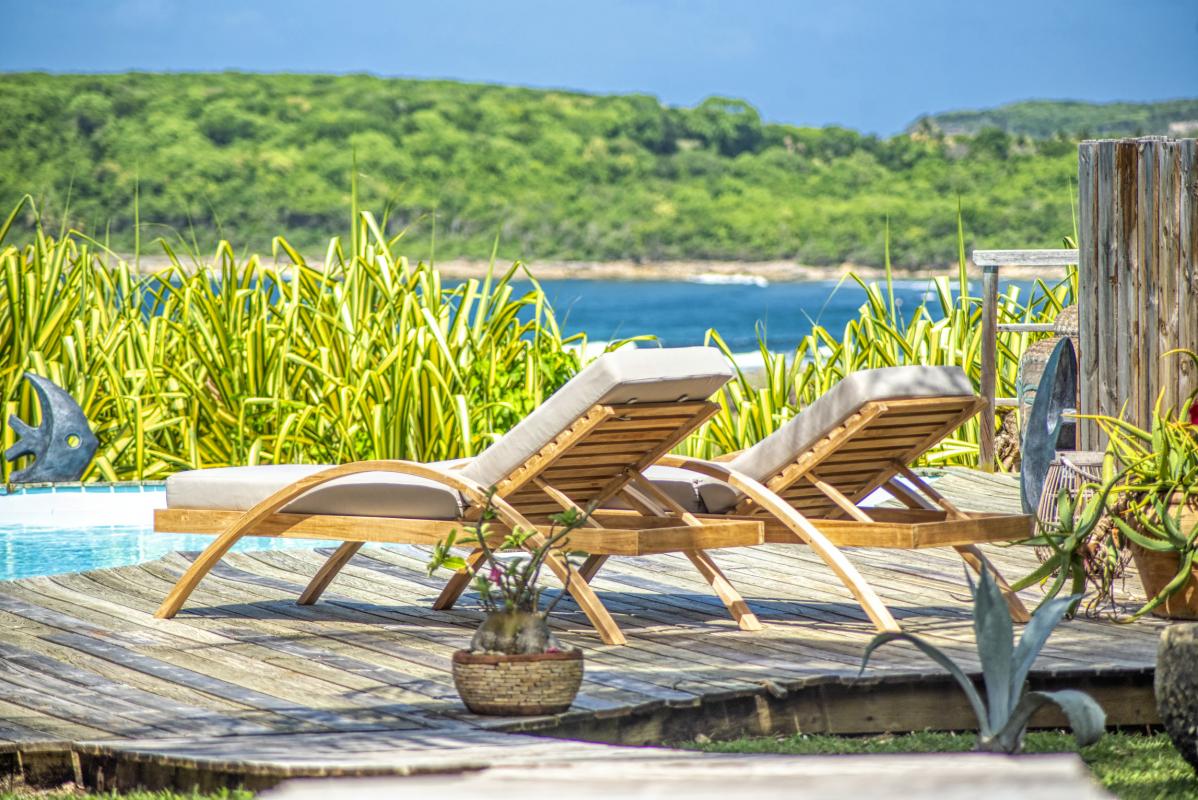 Location villa piscine accès et vue mer Le Moule Guadeloupe_terrasse