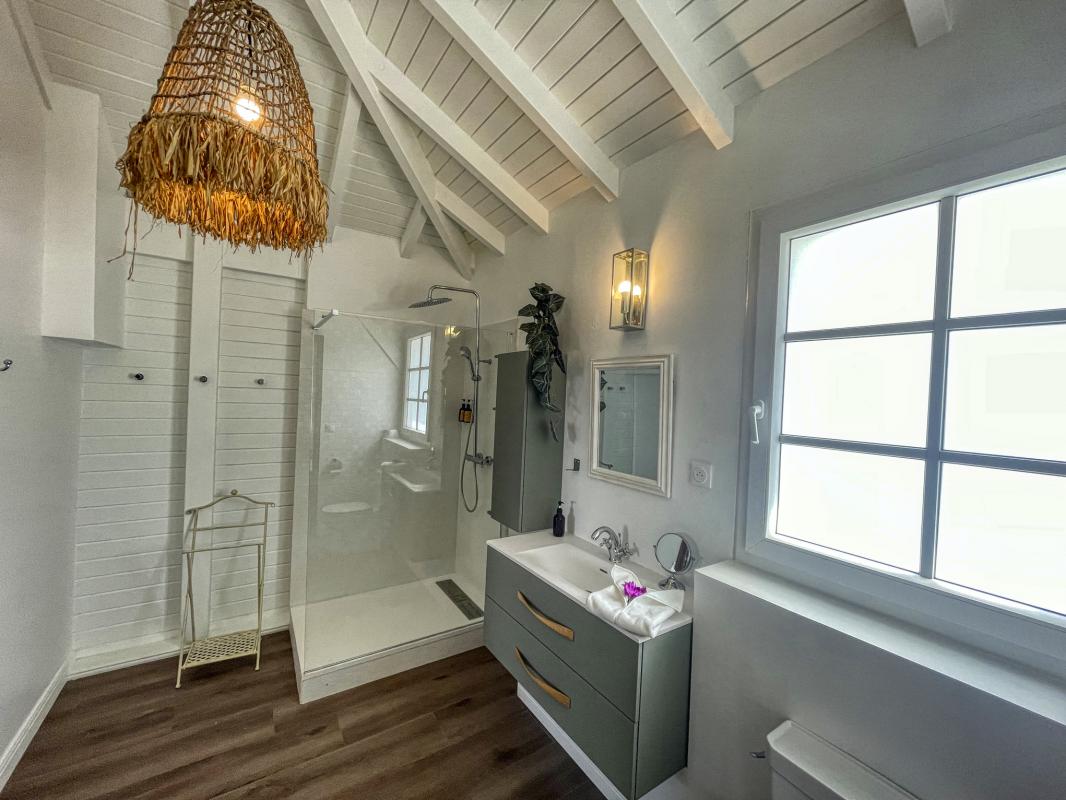 A louer villa 15 personnes Petit Bourg Guadeloupe SD étage