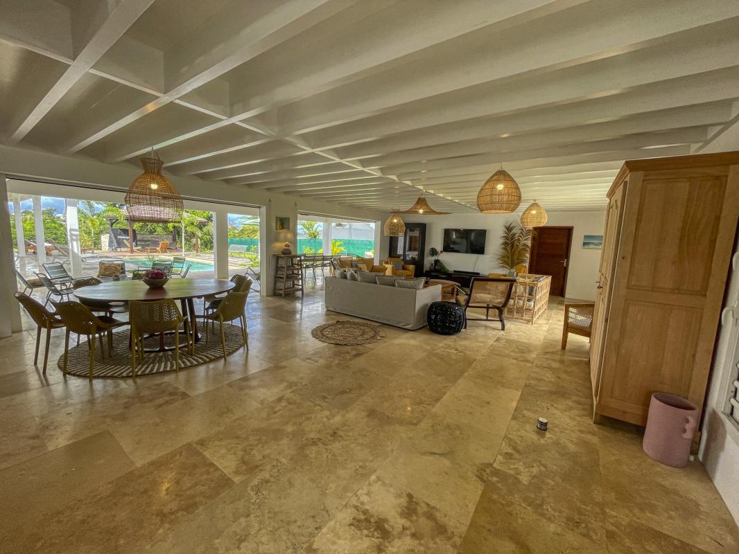 A louer villa 15 personnes Petit Bourg Guadeloupe Séjour