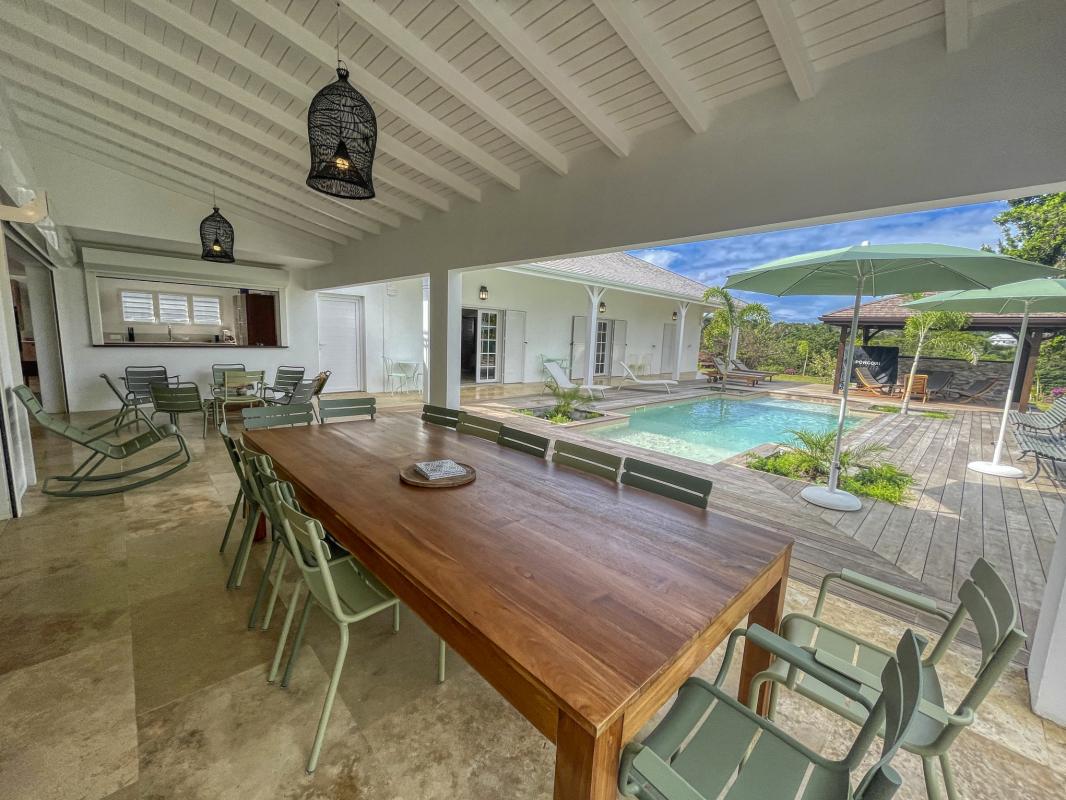 A louer villa 15 personnes Petit Bourg Guadeloupe Terrasse