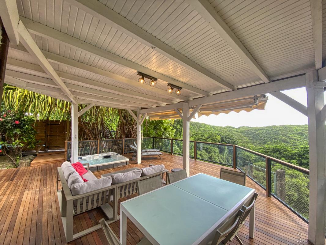 A louer villa 2 chambres Pointe Noire Guadeloupe_ Terrasse 