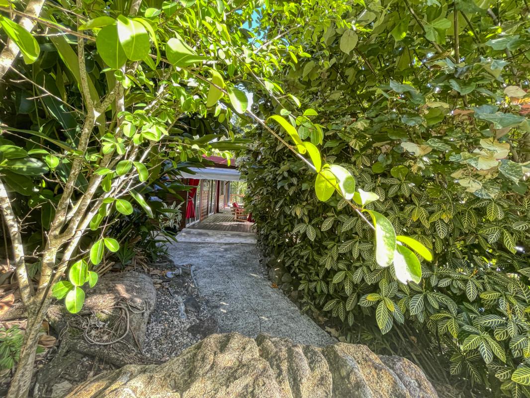 Location Woche Nwe Pointe Noire Guadeloupe-entrée