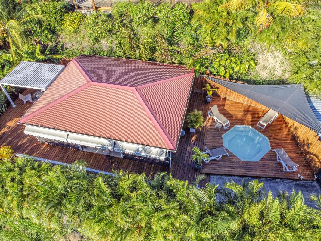 A louer villa 2 chambres Pointe Noire Guadeloupe_ Vue d'ensemble 