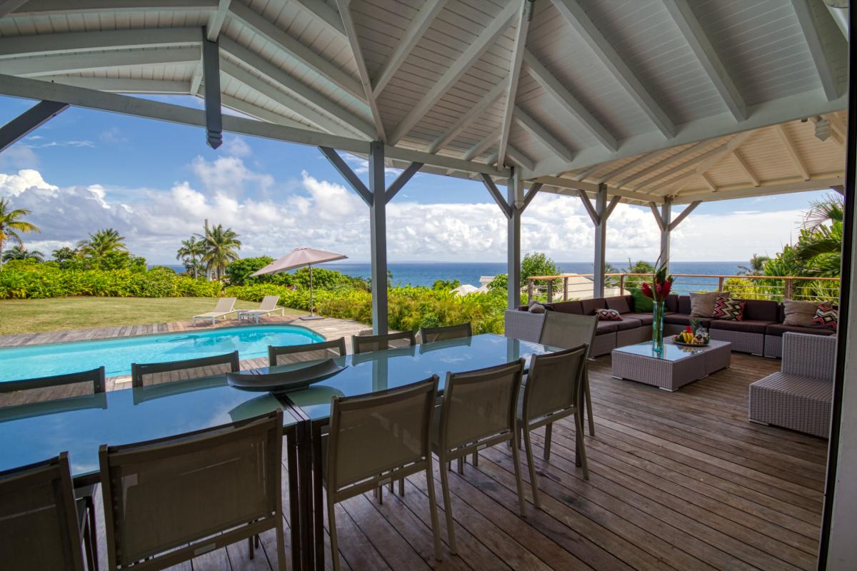 Villa de luxe vue mer avec piscine à Ste Anne en Guadeloupe 