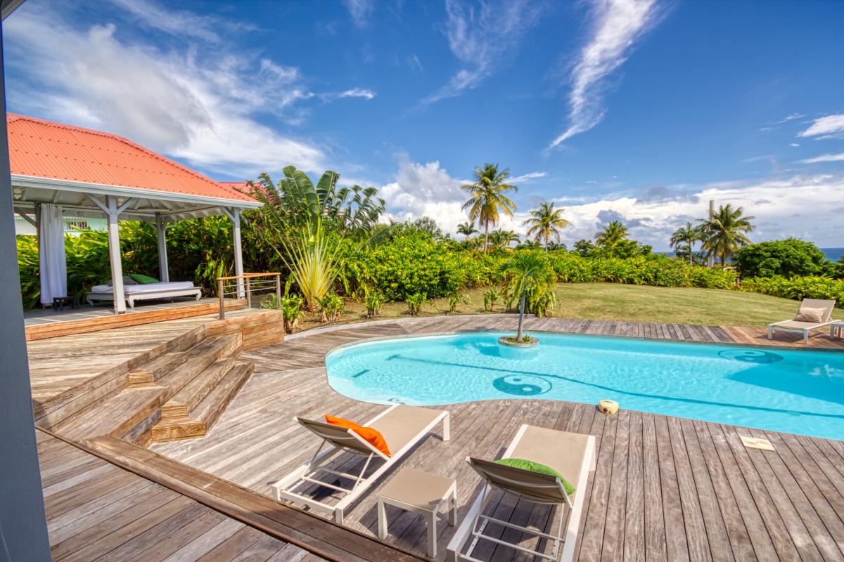 Villa de luxe vue mer avec piscine à Ste Anne en Guadeloupe 