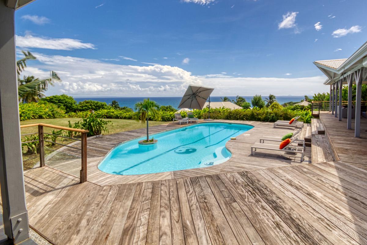 Villa de luxe vue mer avec piscine à Ste Anne en Guadeloupe 