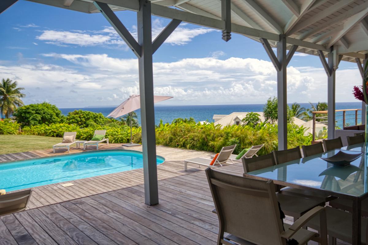 Villa de luxe vue mer avec piscine à Ste Anne en Guadeloupe 