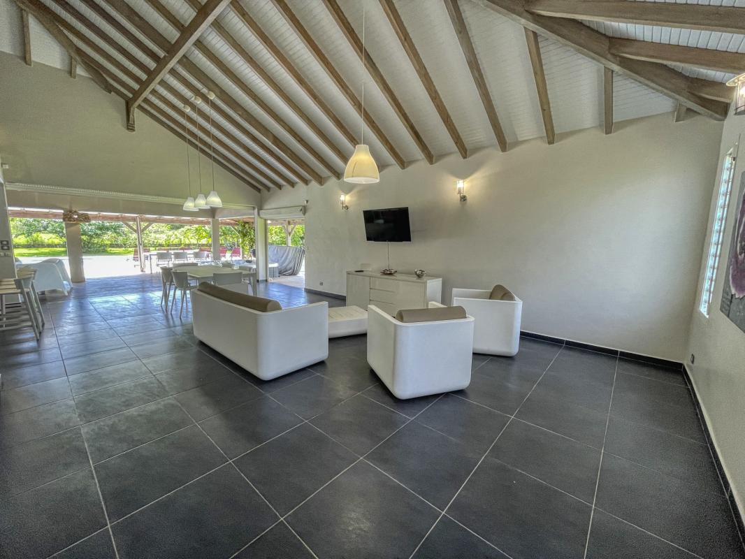 Location Villa Sainte Anne Guadeloupe__salon