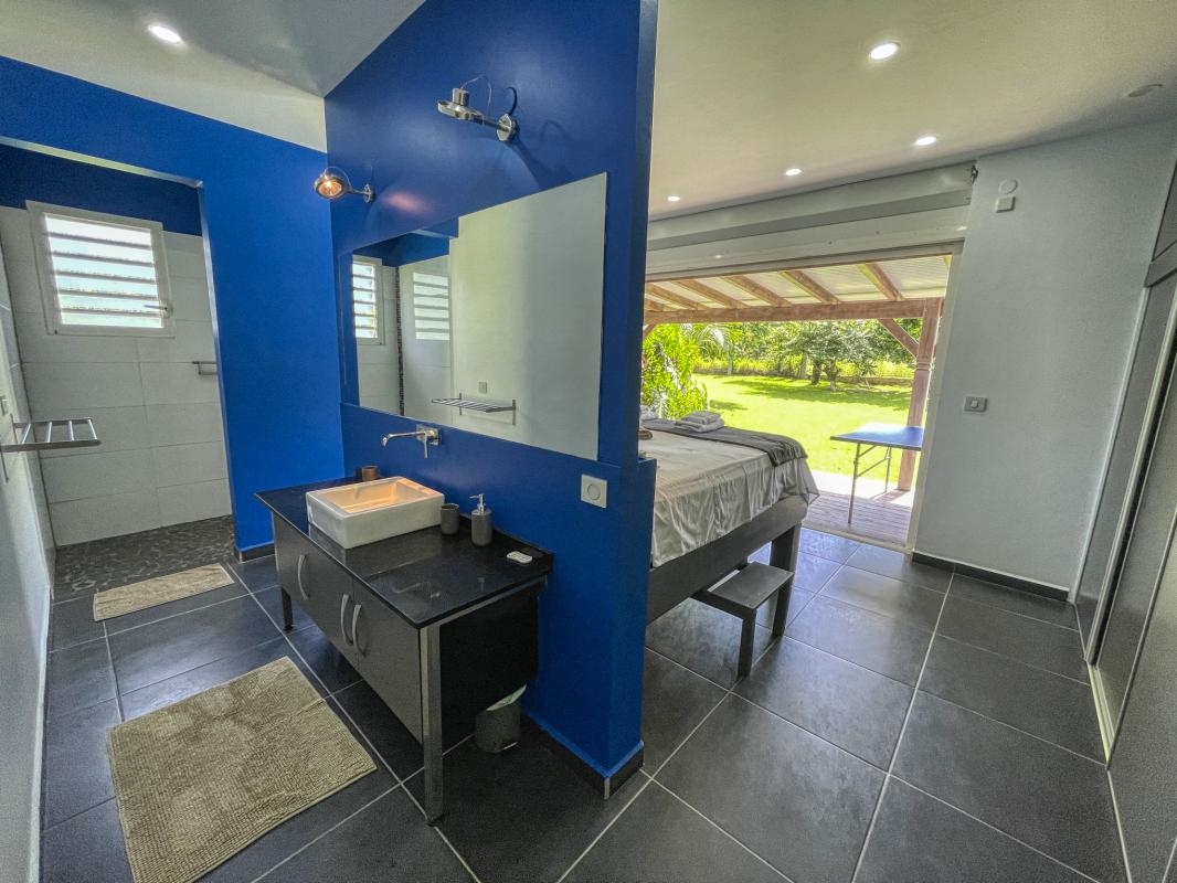 Location Villa Sainte Anne Guadeloupe__suite parentale
