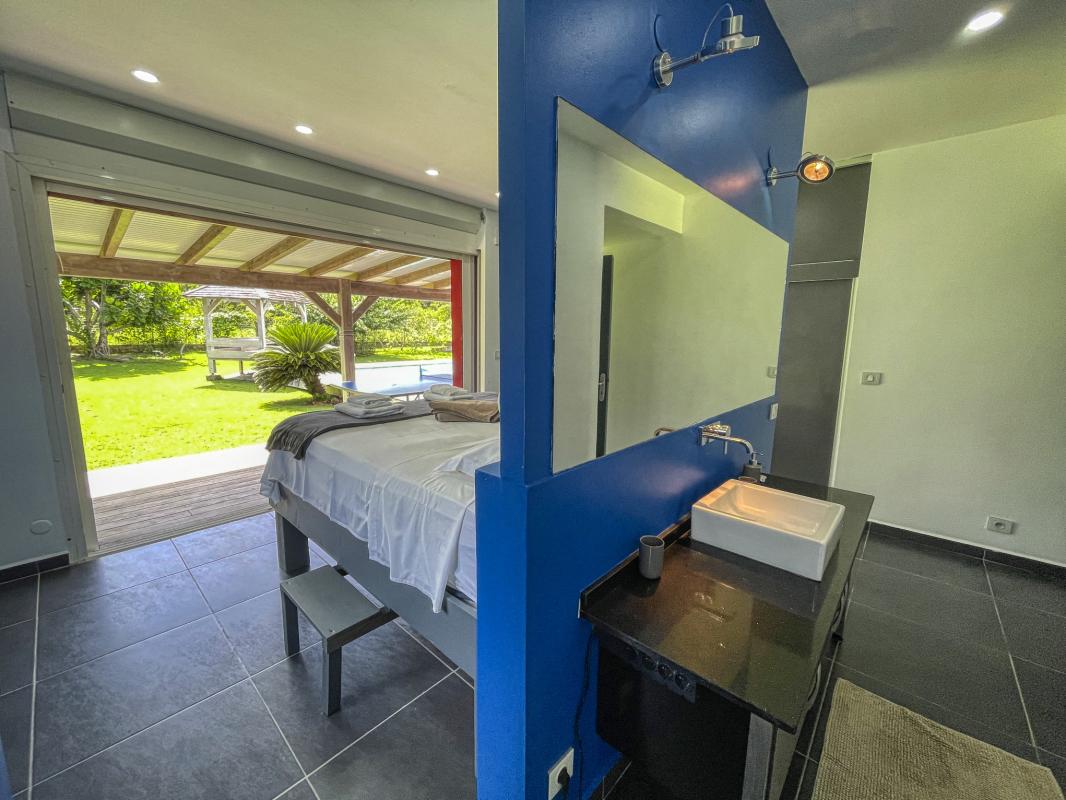 Location Villa Sainte Anne Guadeloupe__suite parentale