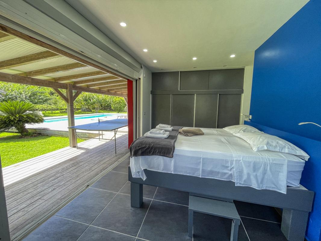 Location Villa Sainte Anne Guadeloupe__suite parentale
