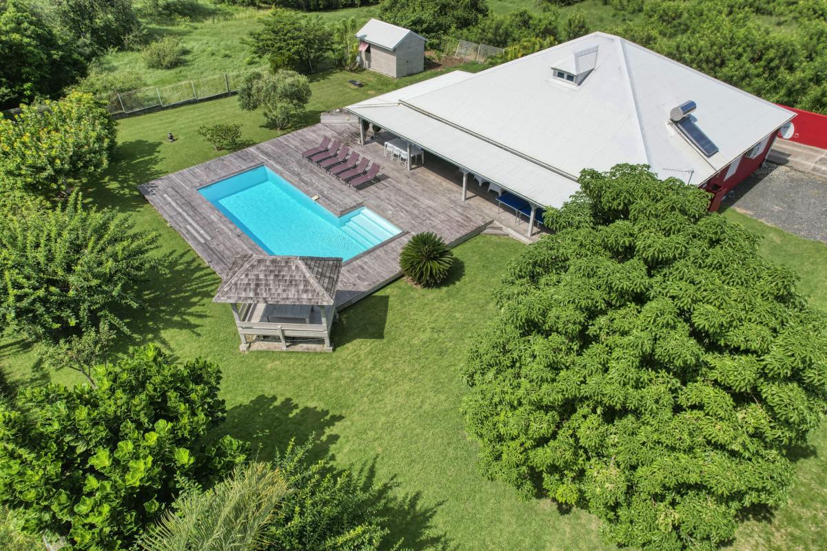 Location Villa Sainte Anne Guadeloupe__vue globale