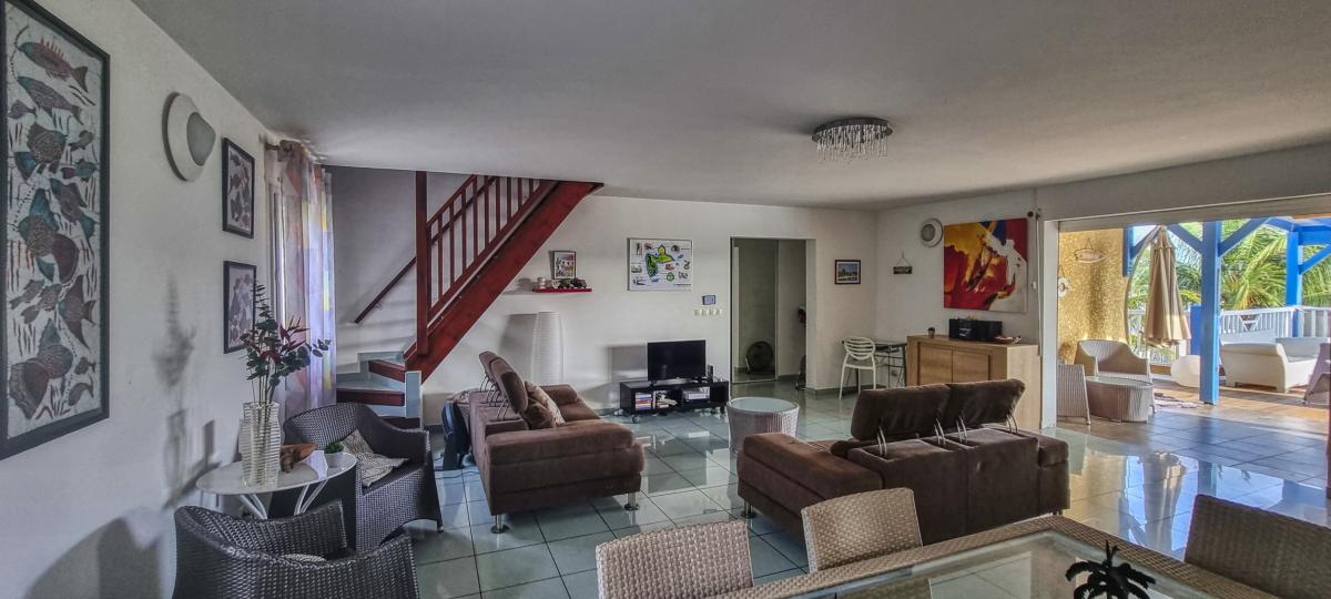 Location villa 4 chambres 10 personnes Guadeloupe sainte anne avec piscine