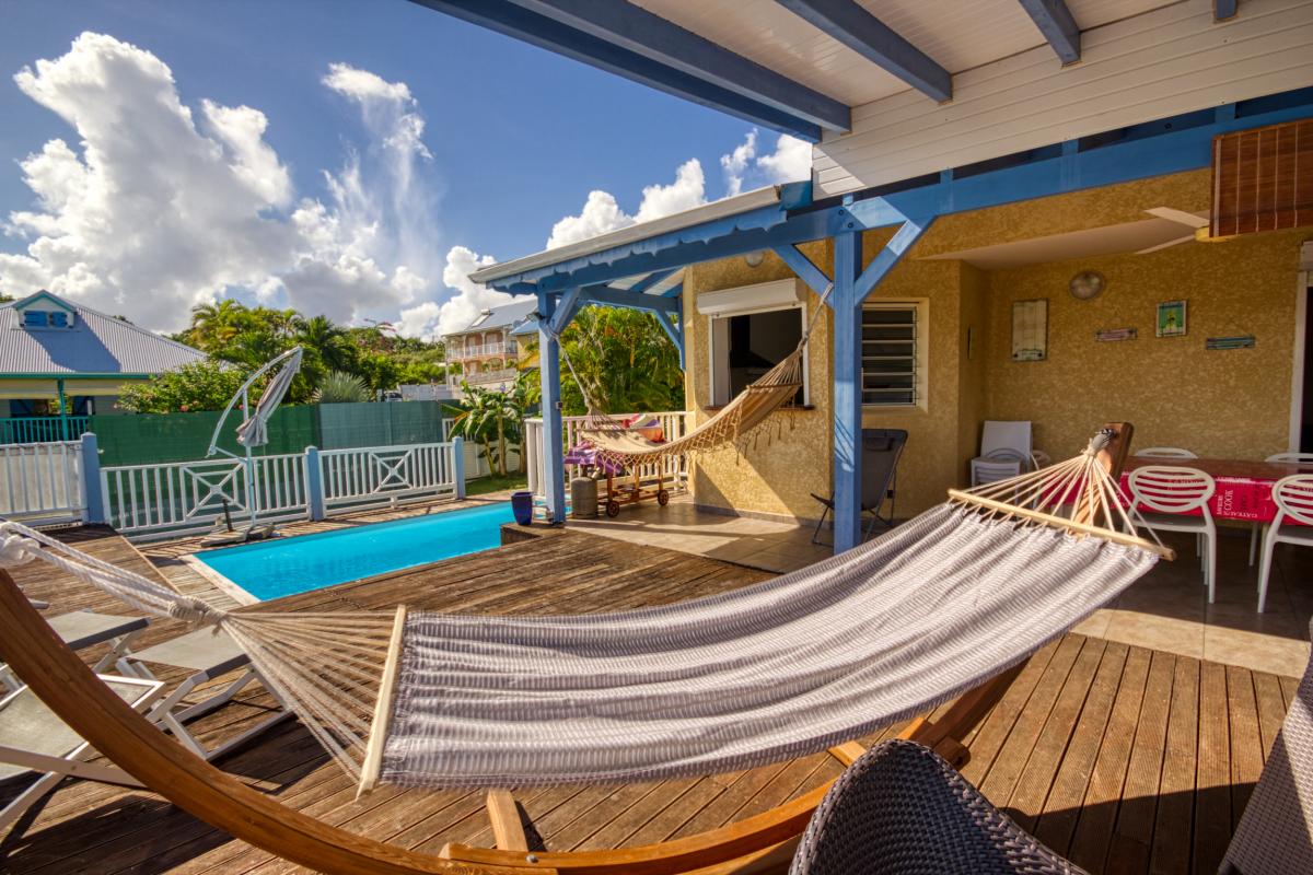Location villa 4 chambres 10 personnes Guadeloupe sainte anne avec piscine