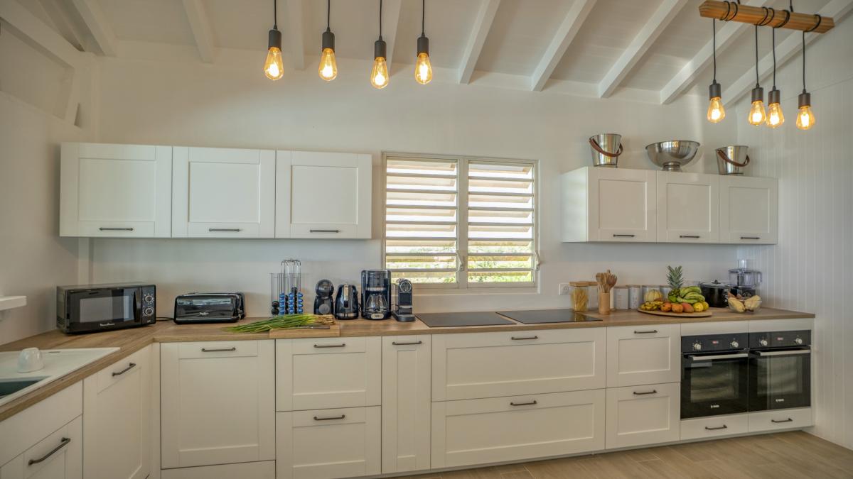 Location villa Guadeloupe Sainte Anne - Villa 7 chambres 20 personnes - Le Helleux - vue mer proche plage du Pierre et Vacances
