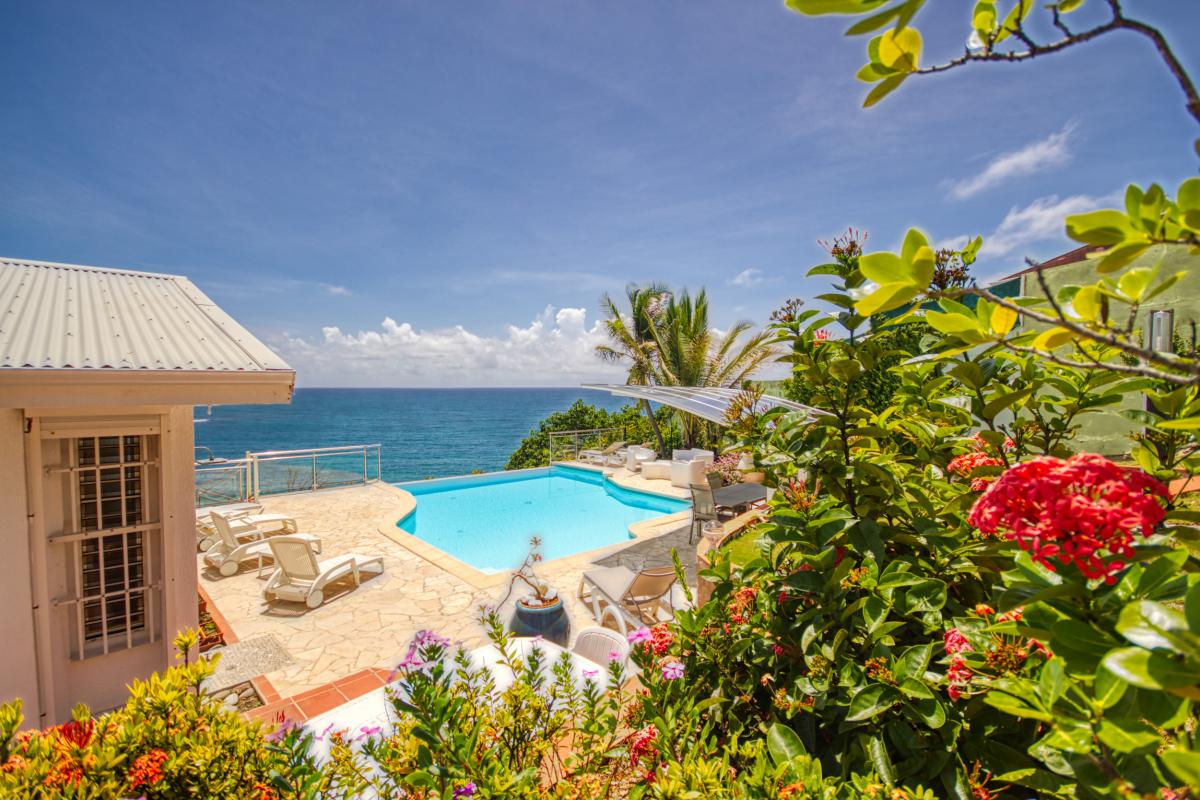 Villa de charme en Guadeloupe avec piscine pour 8 personnes