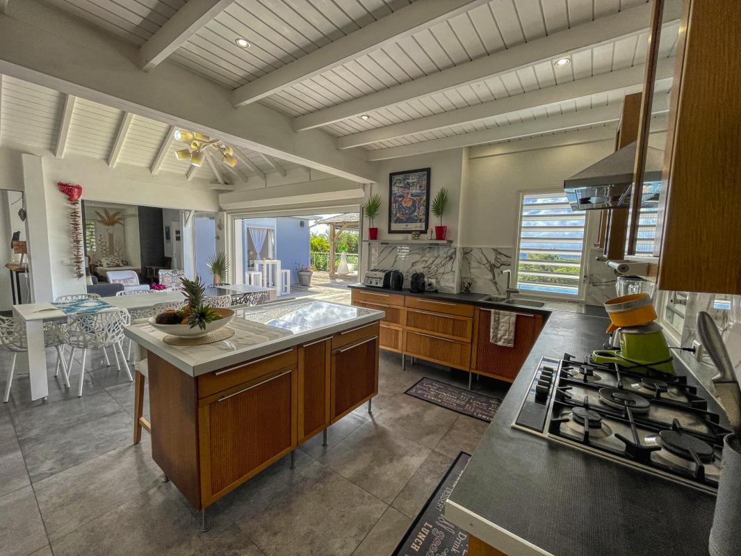 Villa à louer Sainte Anne Guadeloupe__cuisine