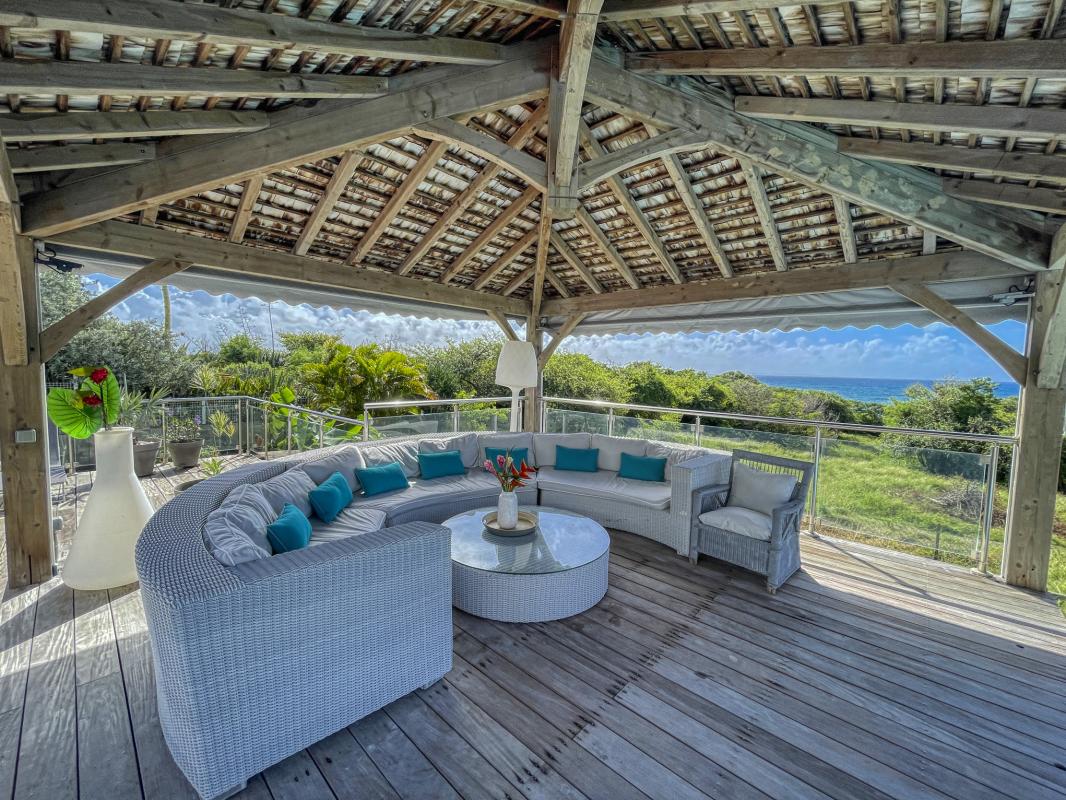 Villa à louer Sainte Anne Guadeloupe__salon extérieur