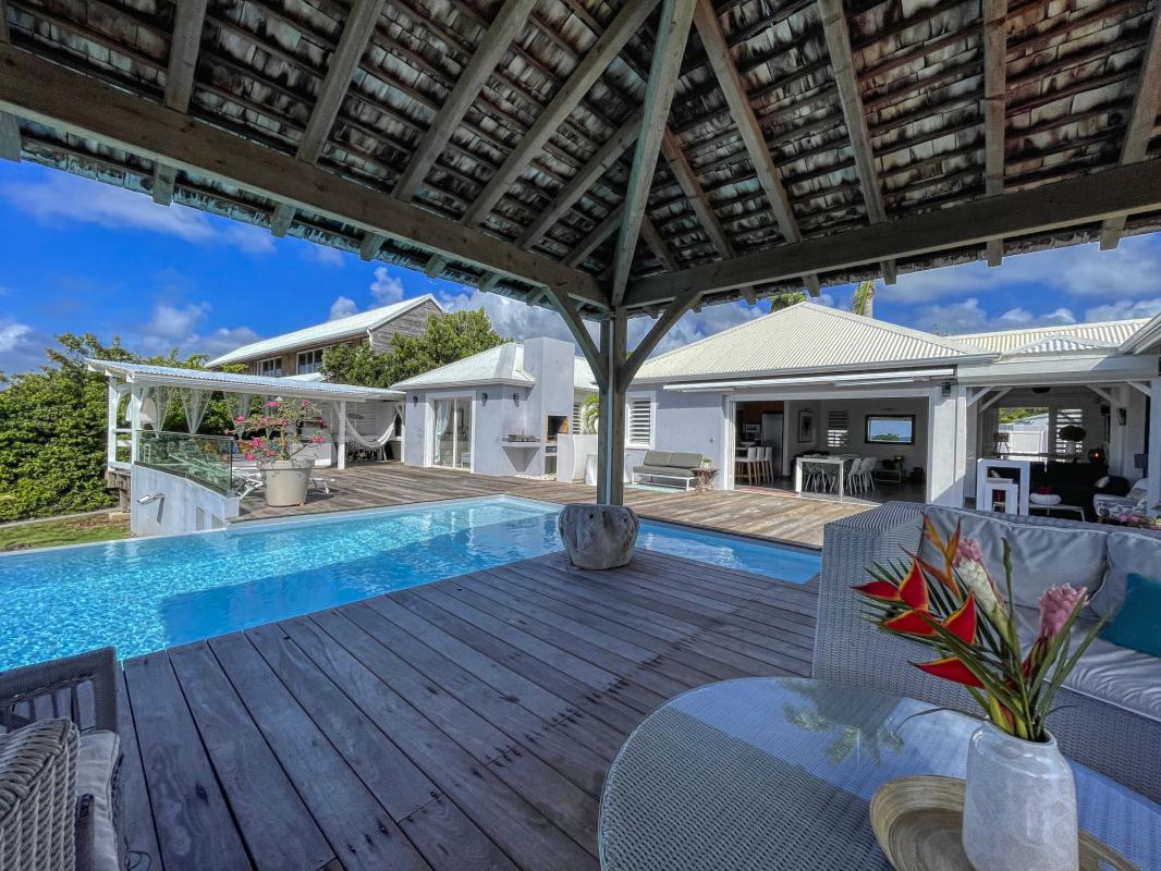 Villa à louer Sainte Anne Guadeloupe__salon extérieur