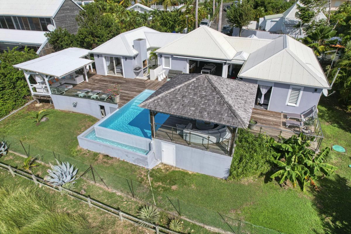 Villa à louer Sainte Anne Guadeloupe__vue ensemble