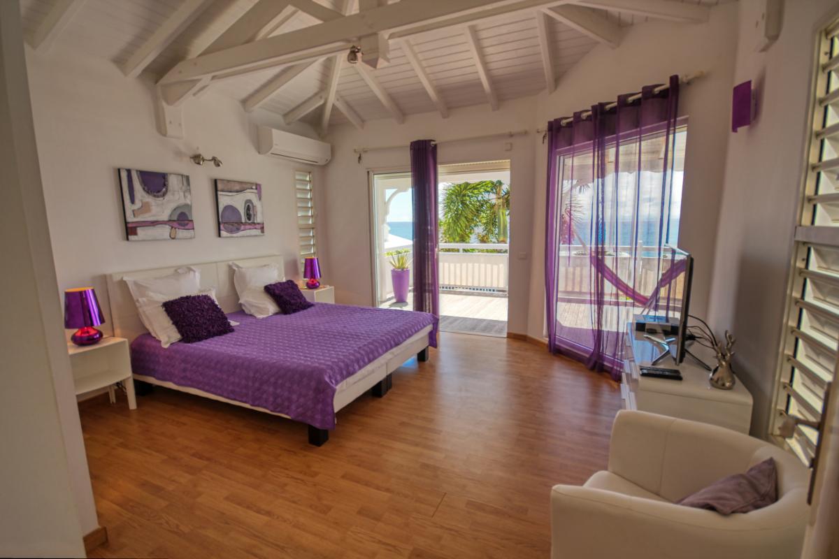 Villa vue mer 180° à louer en Guadeloupe - 4 chambres 