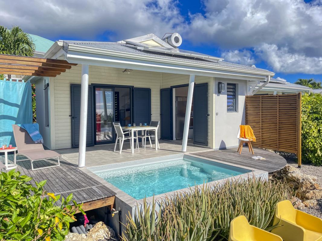 Villa 1 chambre pour 2 personnes avec piscine vue mer Ste Anne Guadeloupe